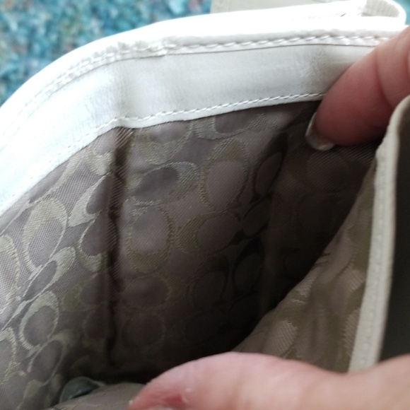 Coach Wallet - Picture 6 of 7